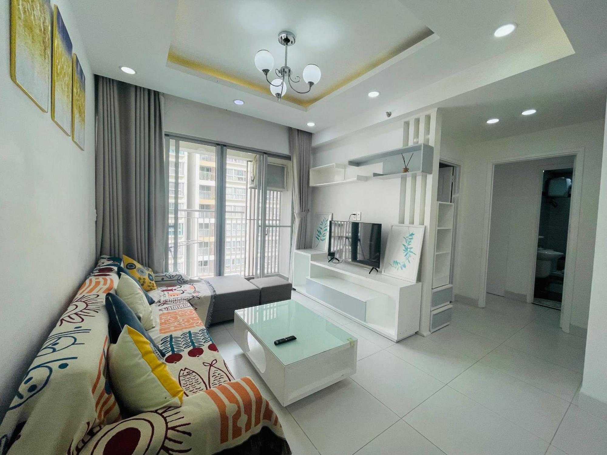 Căn hộ Secc Luxury 2-br Apartment, Scenic Valley, Saigon Exhibition And Convention Center, Fv Hospital, Phu My Hung District 7 *