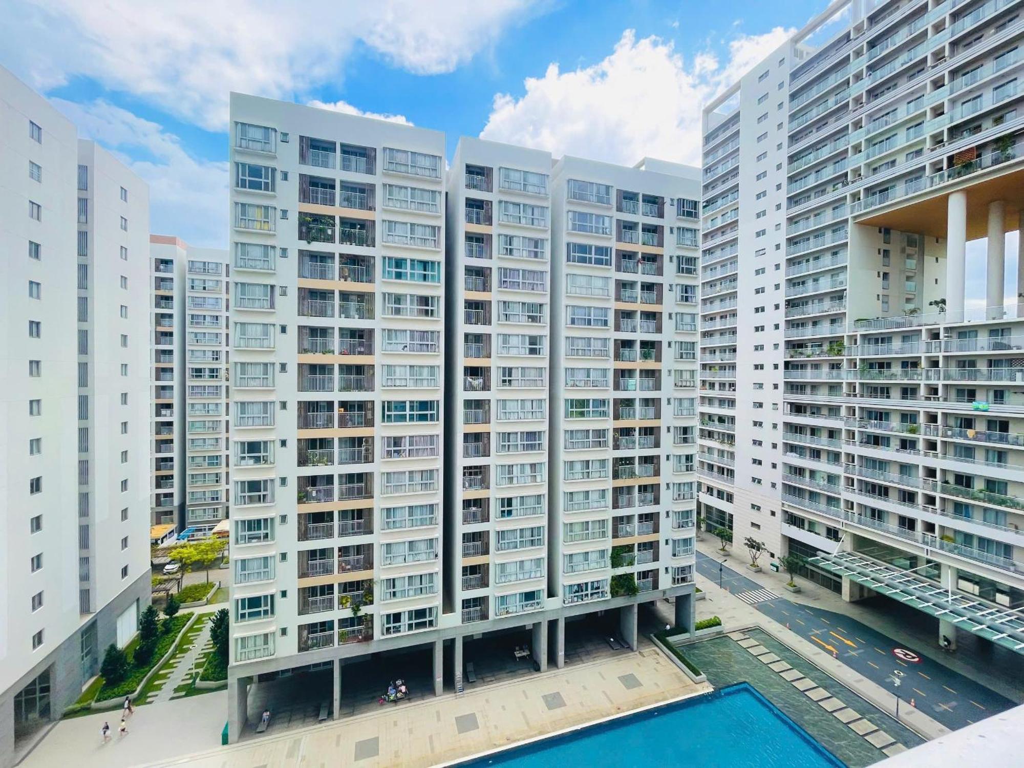 Secc Luxury 2-br Apartment, Scenic Valley, Saigon Exhibition And Convention Center, Fv Hospital, Phu My Hung District 7 Căn hộ