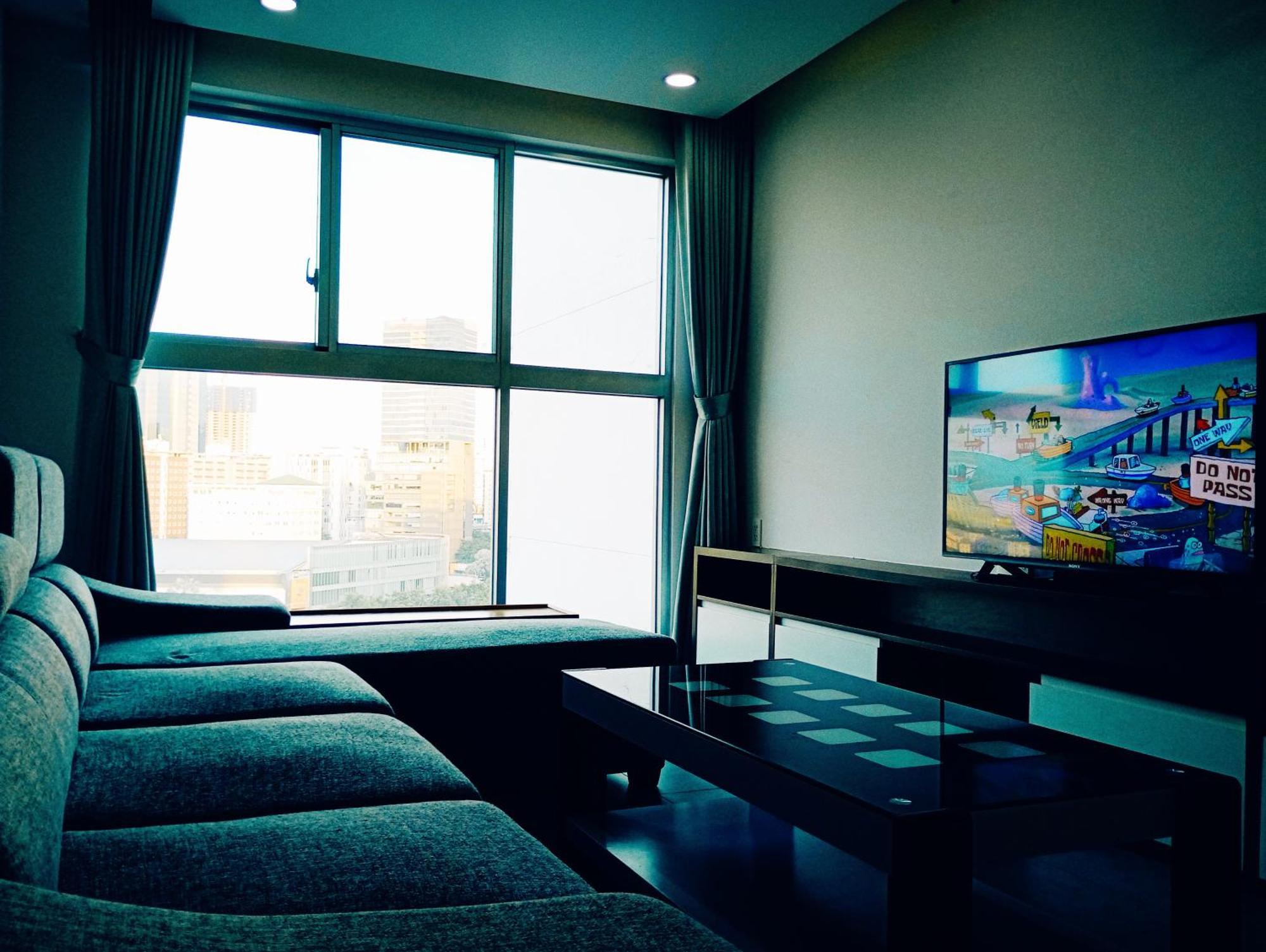 Căn hộ Secc Luxury 2-br Apartment, Scenic Valley, Saigon Exhibition And Convention Center, Fv Hospital, Phu My Hung District 7