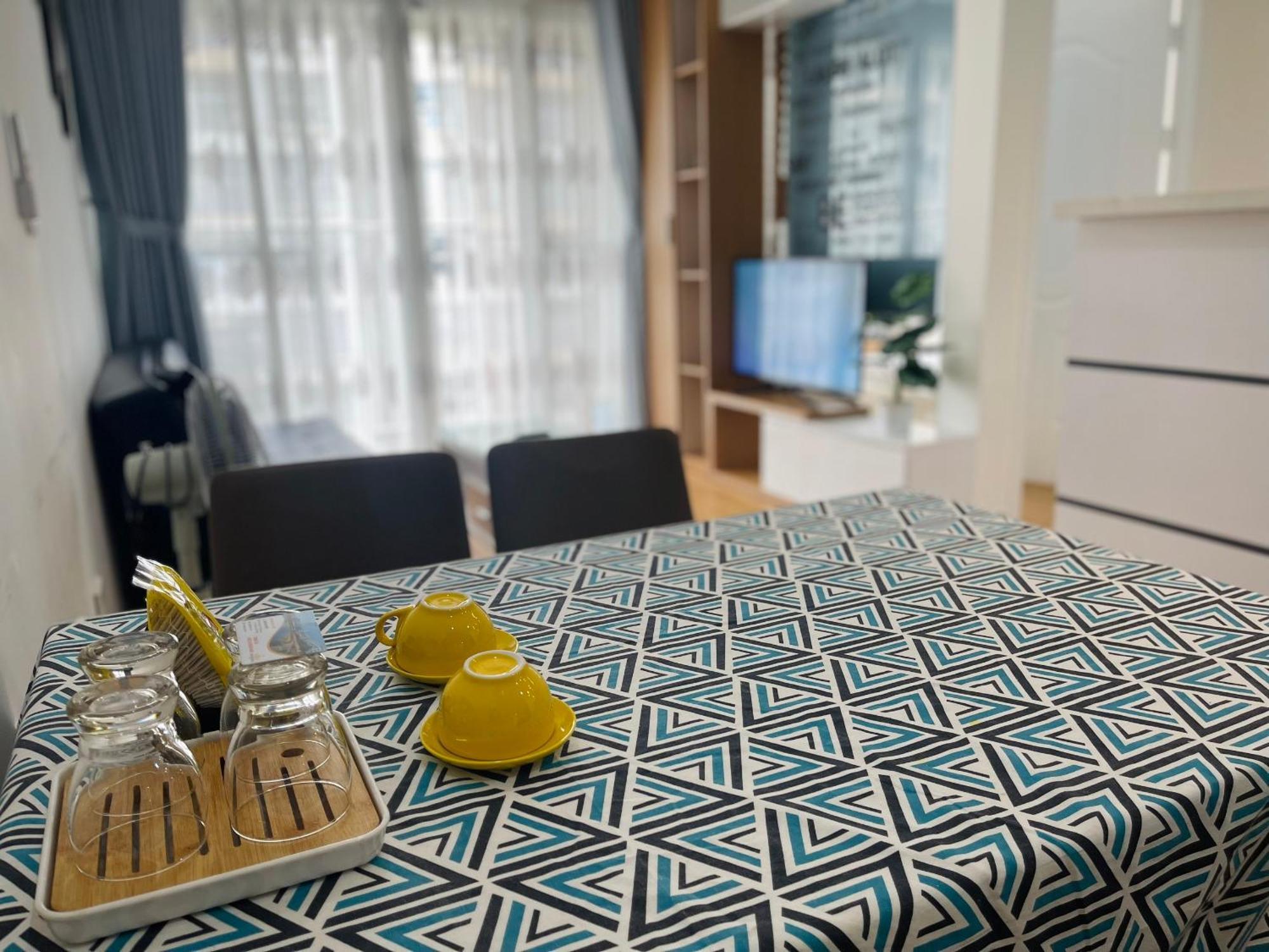 Secc Luxury 2-br Apartment, Scenic Valley, Saigon Exhibition And Convention Center, Fv Hospital, Phu My Hung District 7 TP. Hồ Chí Minh