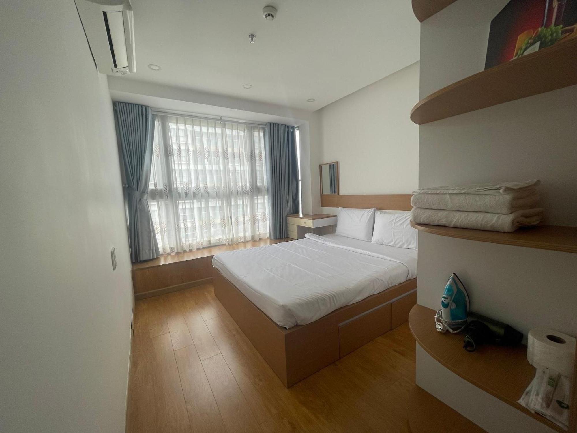 Căn hộ Secc Luxury 2-br Apartment, Scenic Valley, Saigon Exhibition And Convention Center, Fv Hospital, Phu My Hung District 7 *