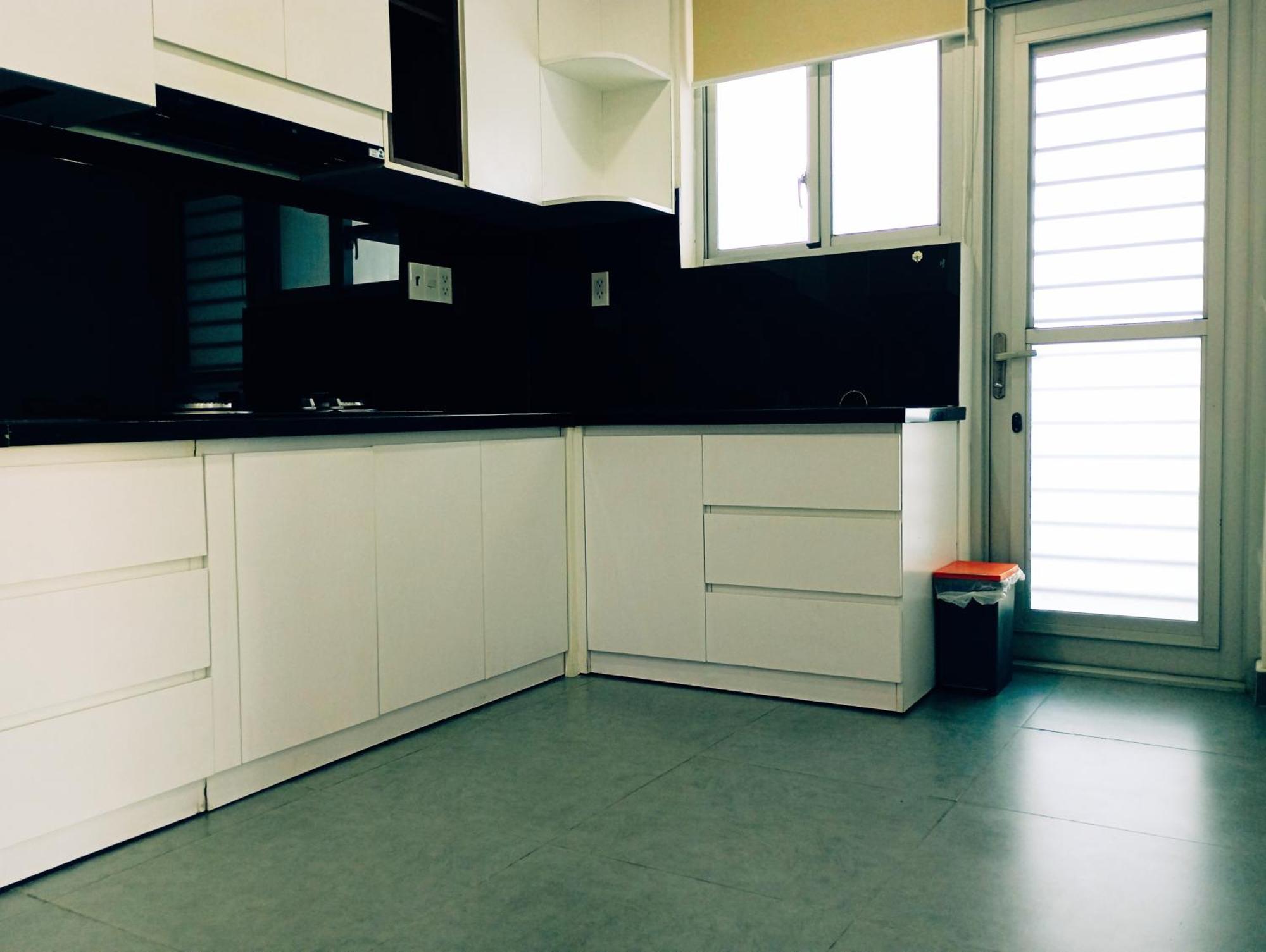 Secc Luxury 2-br Apartment, Scenic Valley, Saigon Exhibition And Convention Center, Fv Hospital, Phu My Hung District 7